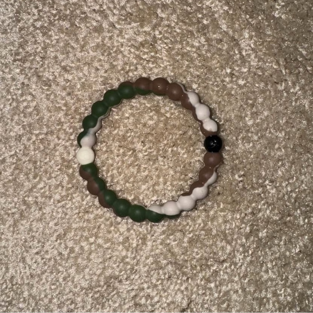 ✨5/$15 WWF camo lokai bracelet